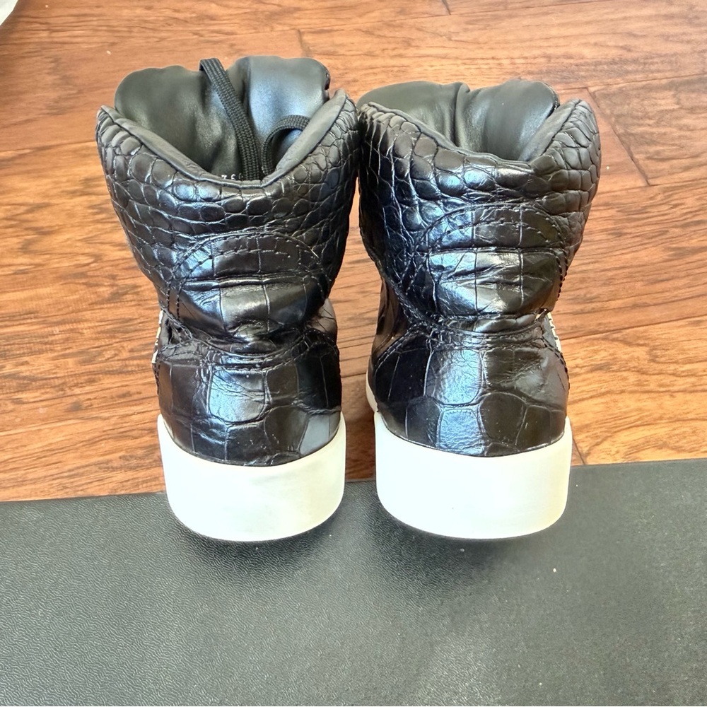 Chanel Unisex  Black High-Top Sneakers - Picture 6 of 16